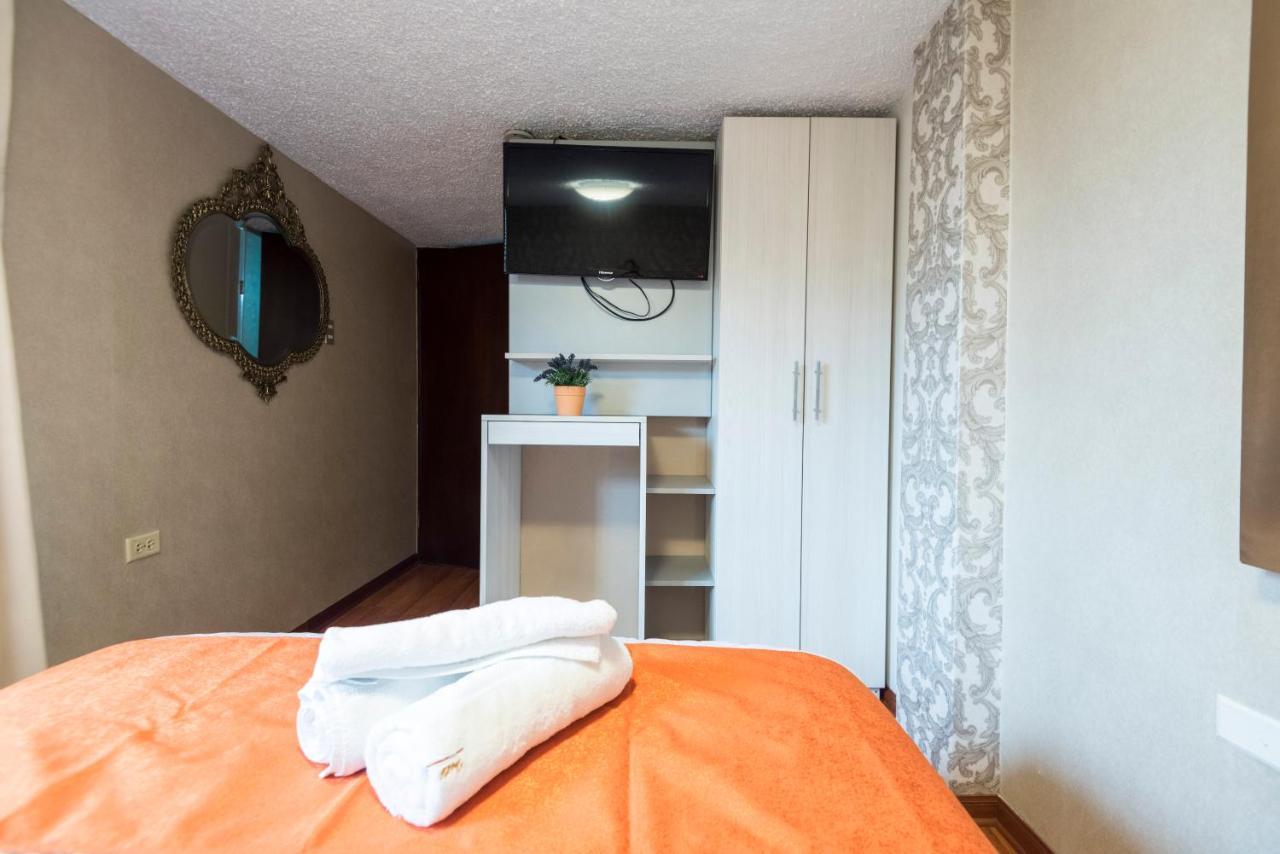 Inti Killa Hostel リマ エクステリア 写真